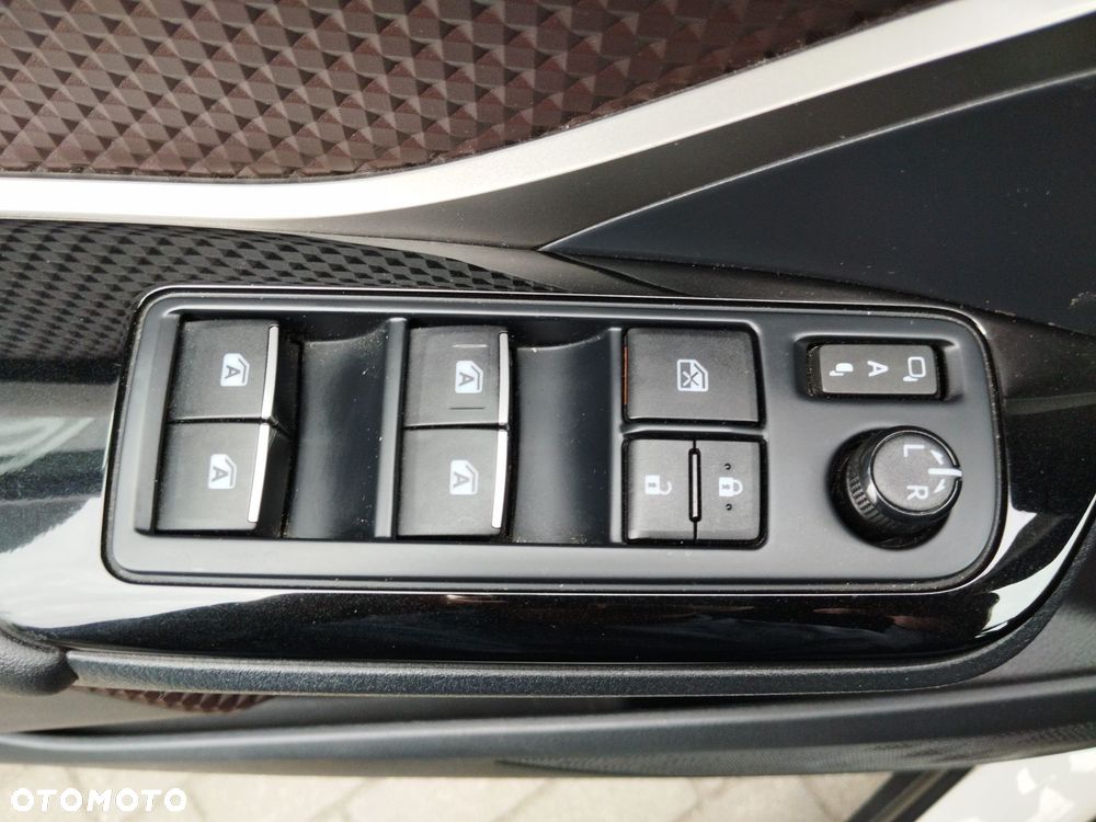 Toyota C-HR 1.8 Hybrid Prestige - 18
