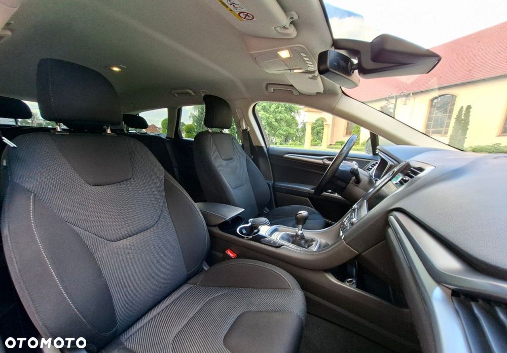 Ford Mondeo - 16