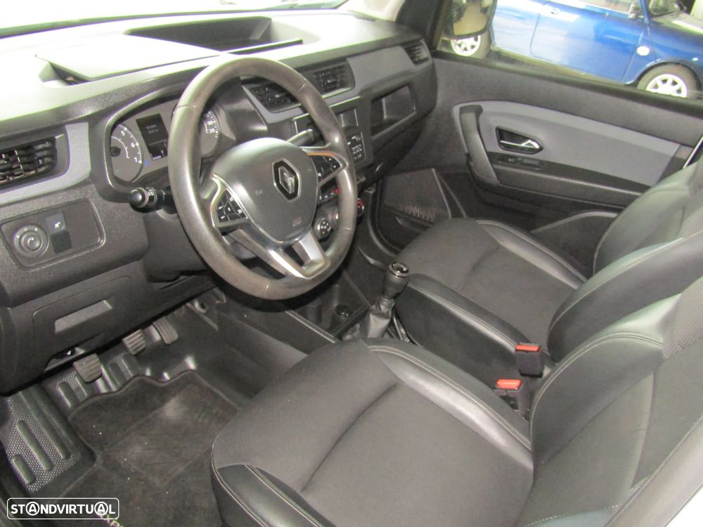 Renault Express - 9