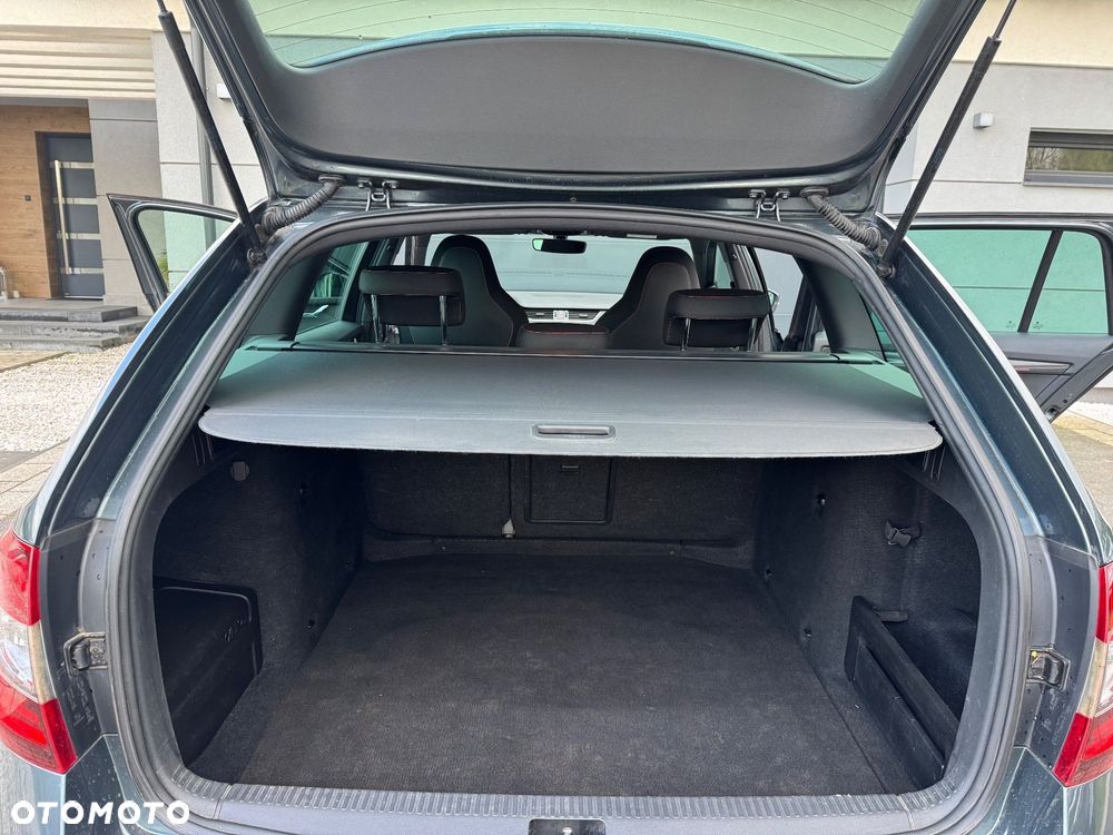 Skoda Octavia 2.0 TDI 4x4 DSG RS - 18