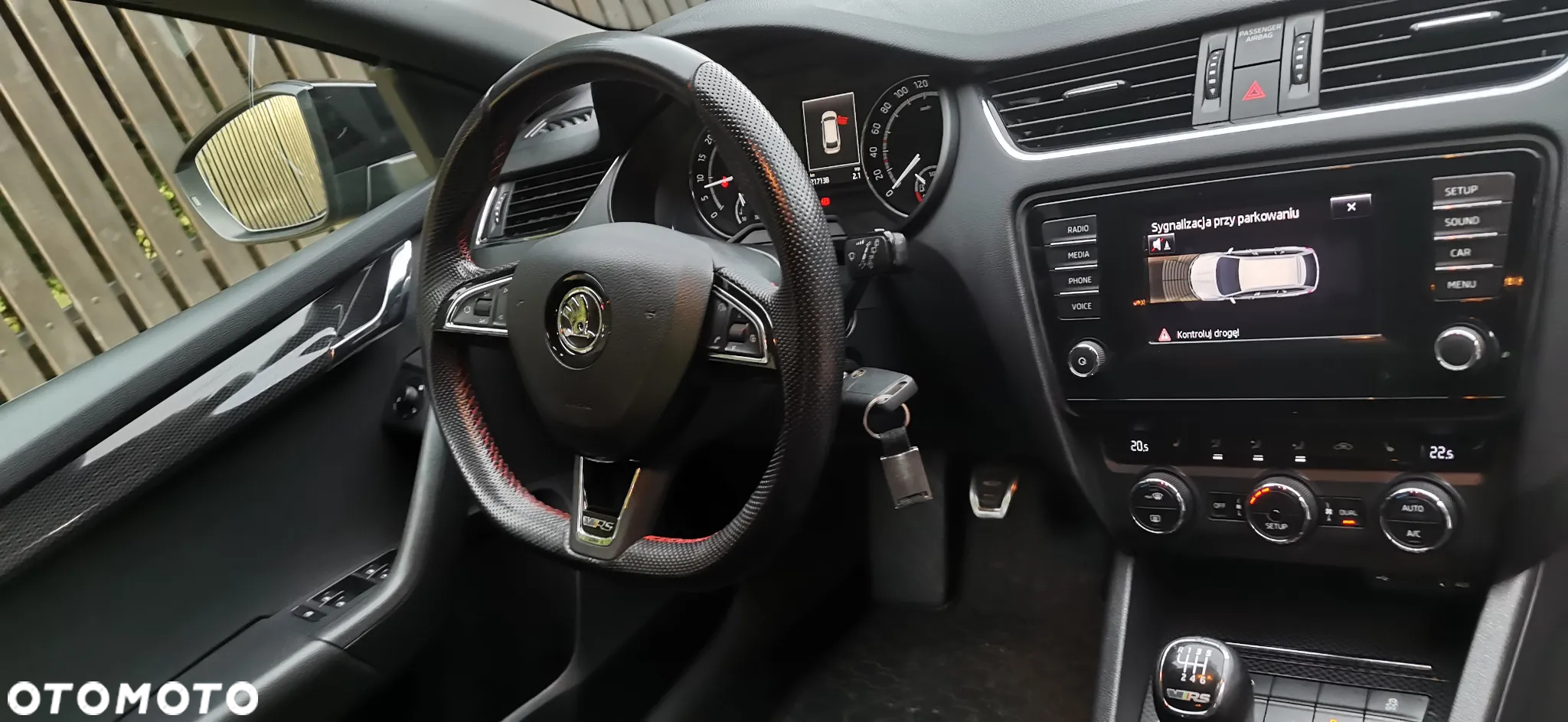 Skoda Octavia Combi 2.0 TDI RS - 15