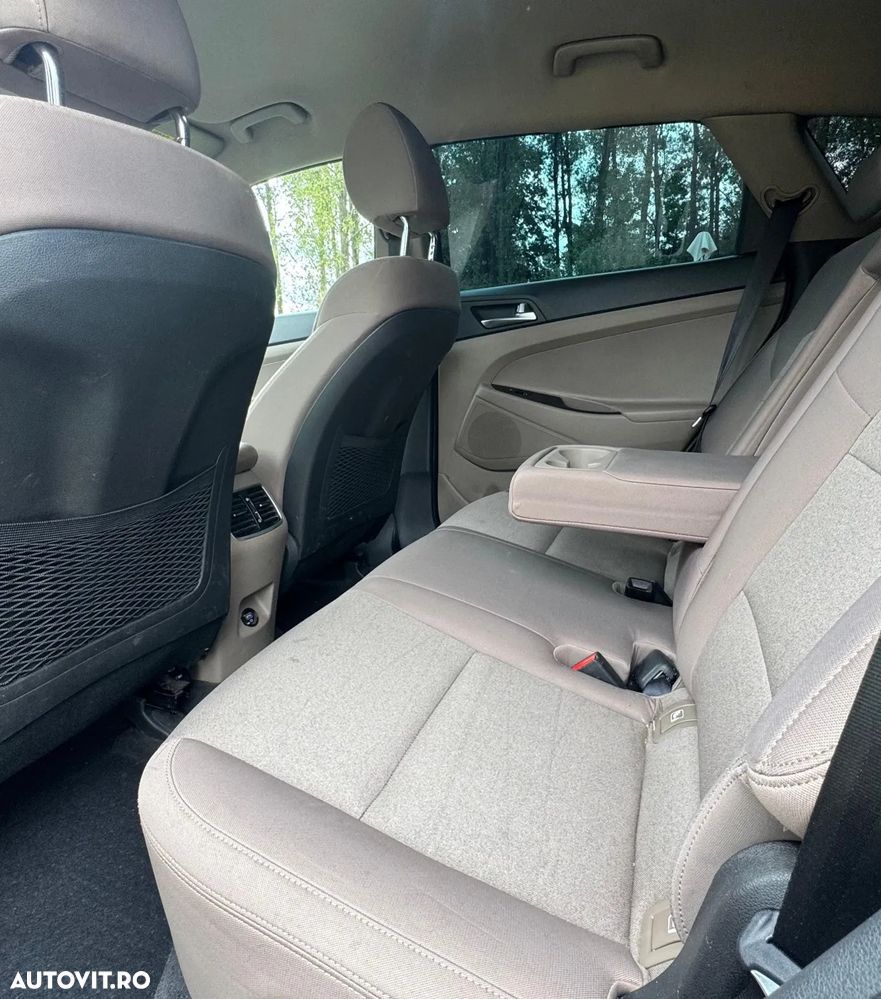 Hyundai Tucson 2.0 CRDI 4WD 8AT Premium - 4
