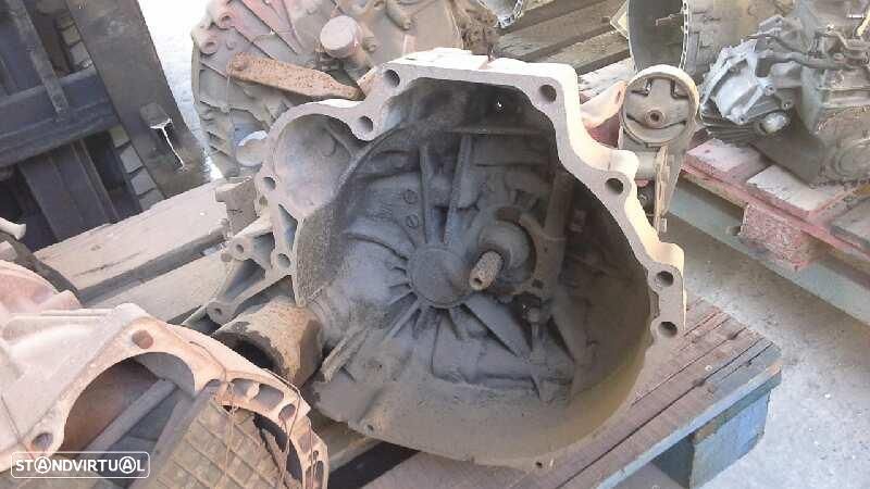 CAIXA DE VELOCIDADES NISSAN ALMERA N15 - 1