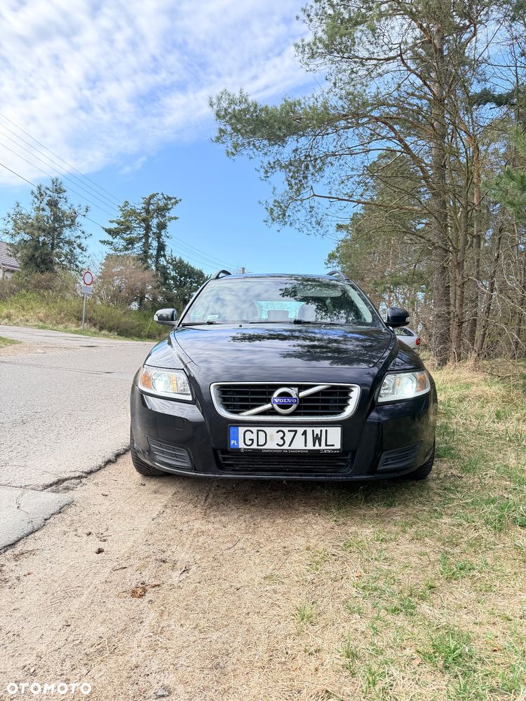 Volvo V50 - 1