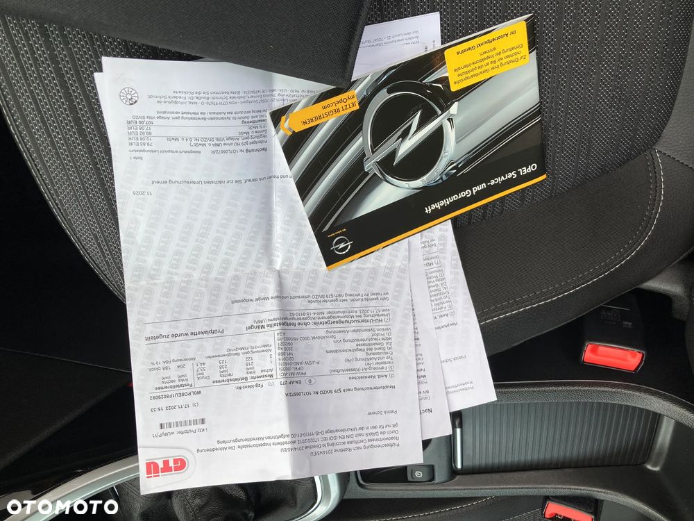 Opel Astra 1.4 T Cosmo EU6 - 17