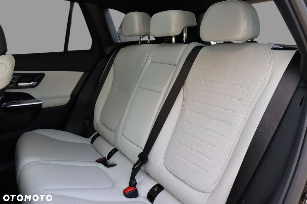 Mercedes-Benz GLC 220 d mHEV 4-Matic AMG Line - 17