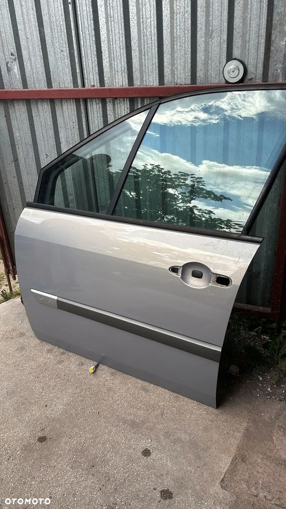 RENAULT SCENIC II  drzwi lewe prawe przód tył