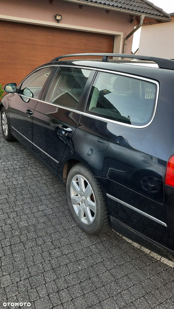 Volkswagen Passat 2.0 TDI 4Motion DSG BlueMotion Tech Comfortline - 3