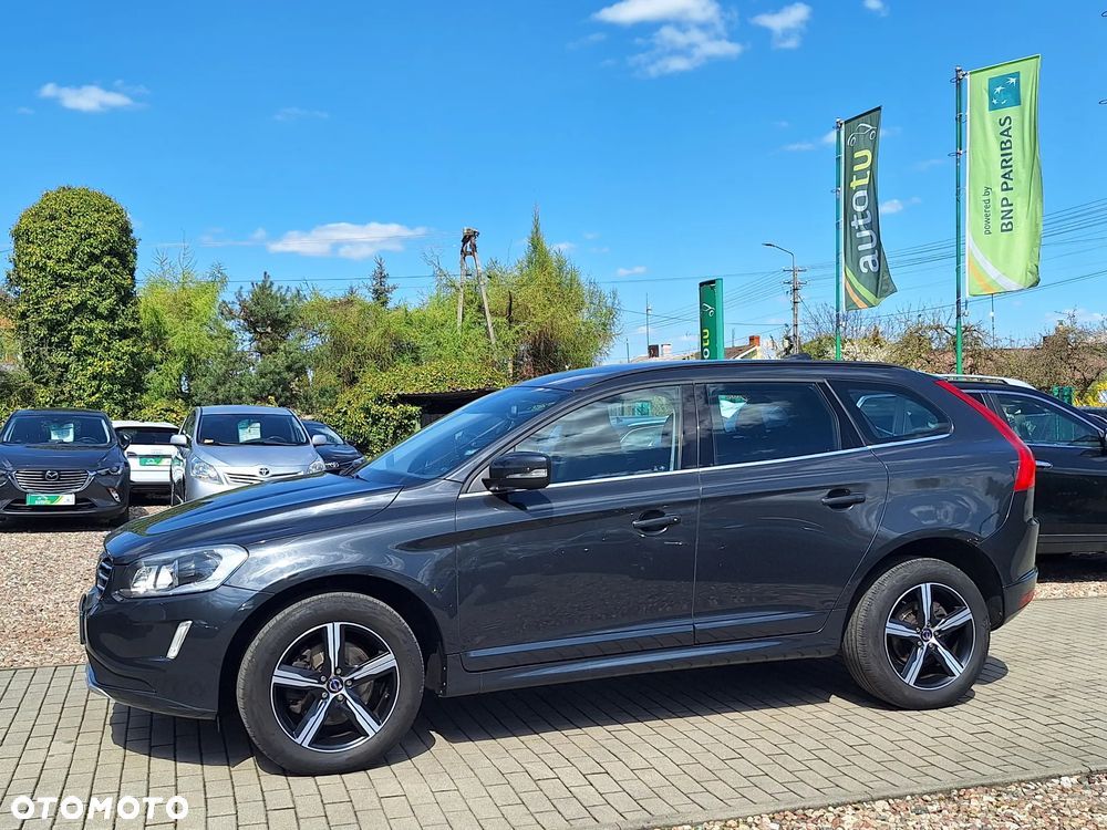 Volvo XC 60 2.4D AWD Momentum - 23