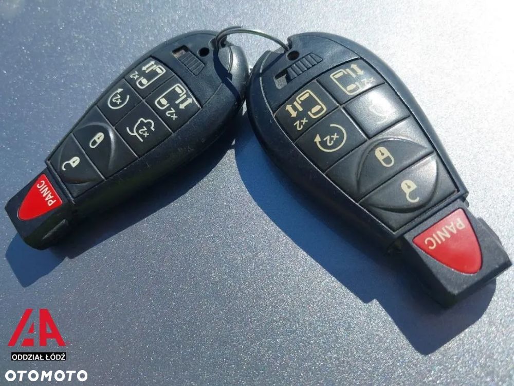 Dodge Grand Caravan 3.3 SE - 14