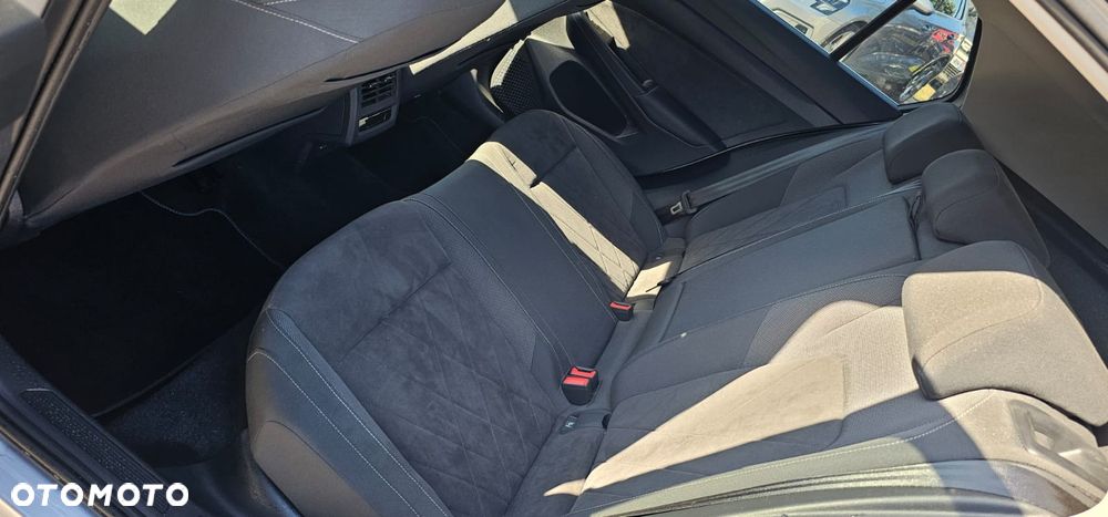 Volkswagen Golf 1.4 TSI Plug-In Hybrid GTE DSG - 18
