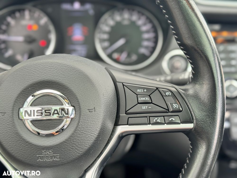Nissan Qashqai 1.5 DCI TEKNA+ - 14