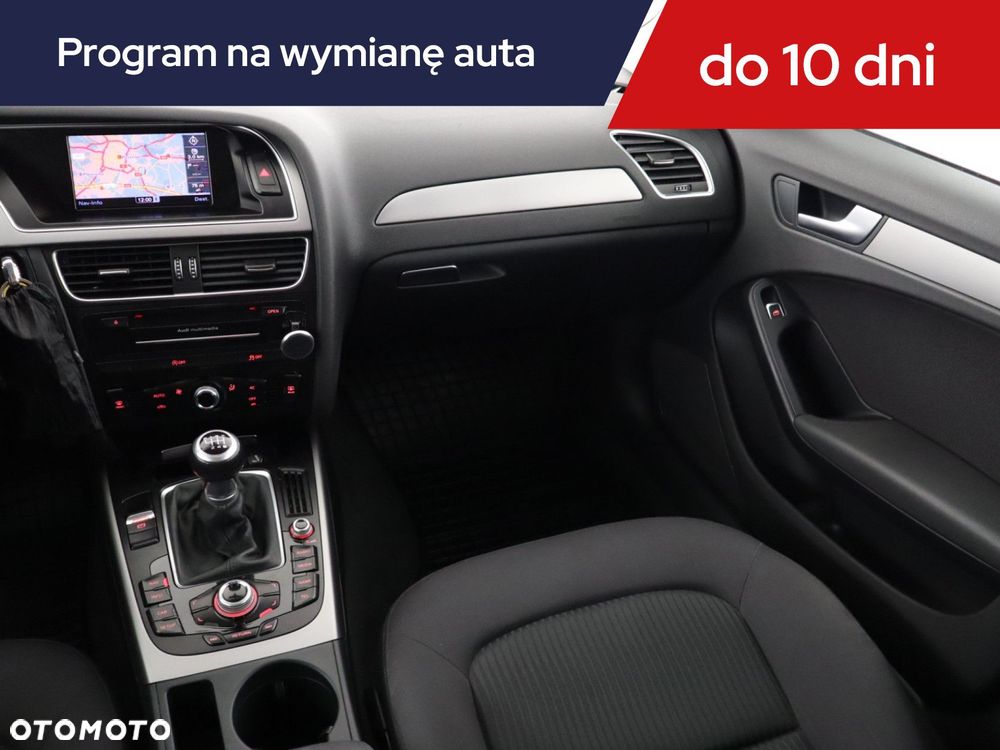 Audi A4 Avant - 10