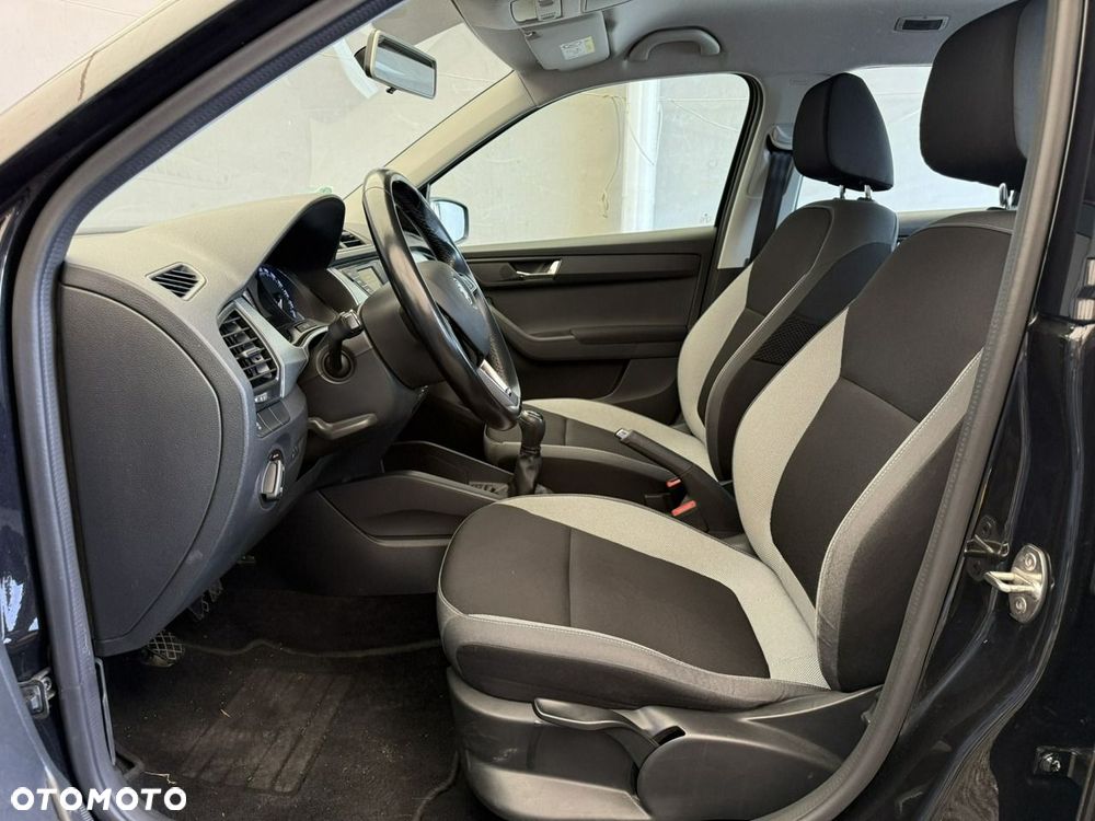 Skoda Fabia 1.2 TSI Active - 11