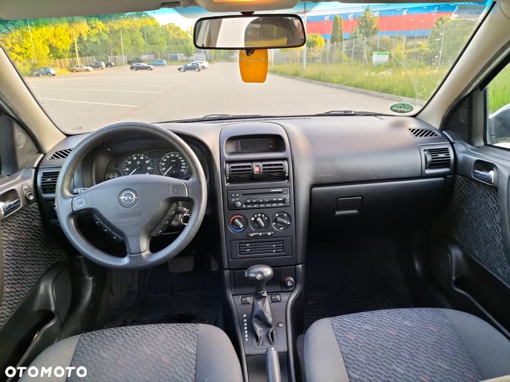 Opel Astra - 1