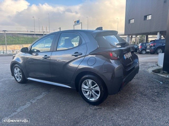 Mazda 2 1.5 L Hybrid VVT-i Centre-Line - 6