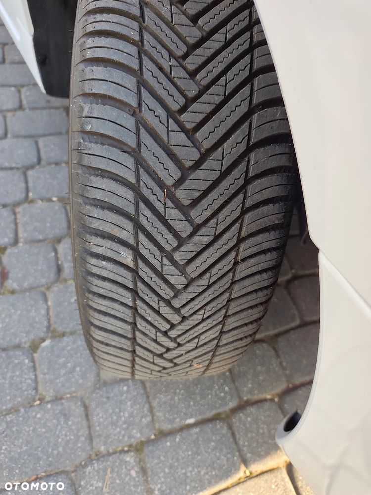 Citroën Berlingo Multispace BlueHDi 120 S&S SHINE - 29
