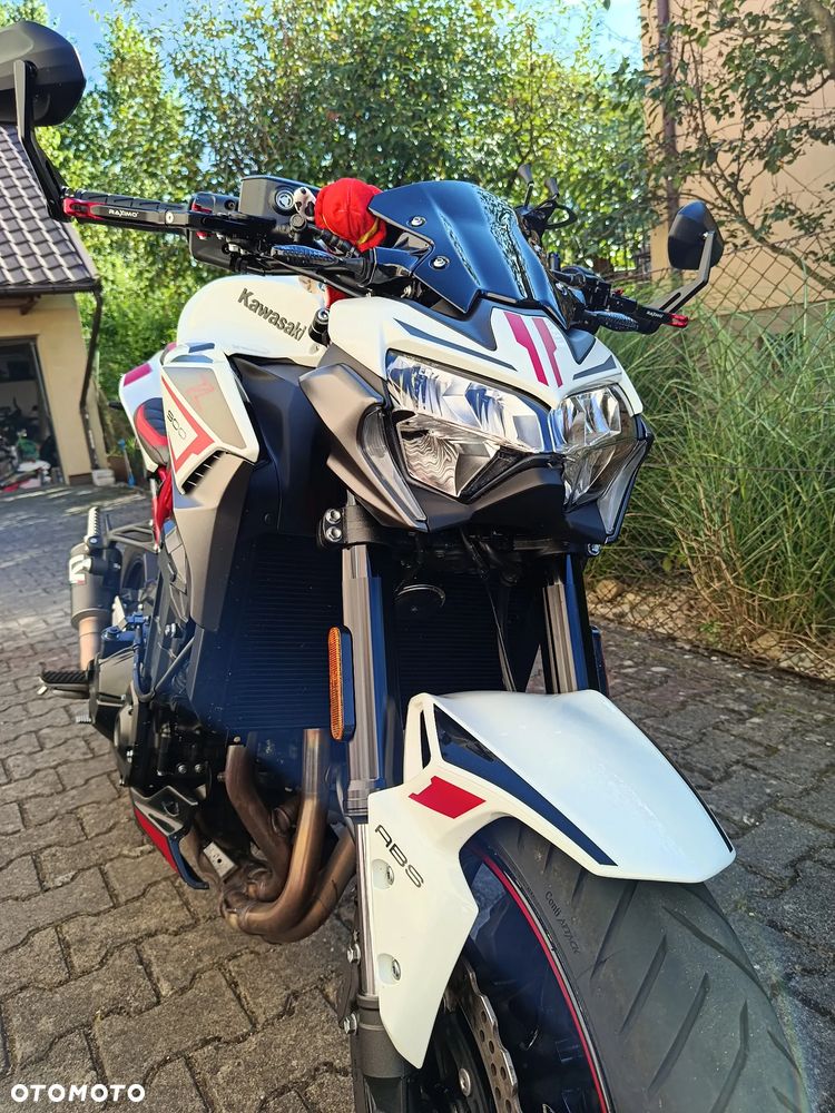 Kawasaki Z 900 - 6