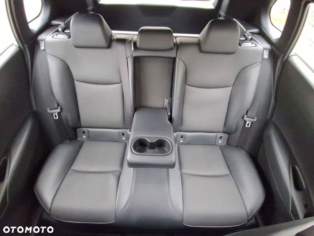 Toyota Corolla Cross 2.0 Hybrid Executive - 25