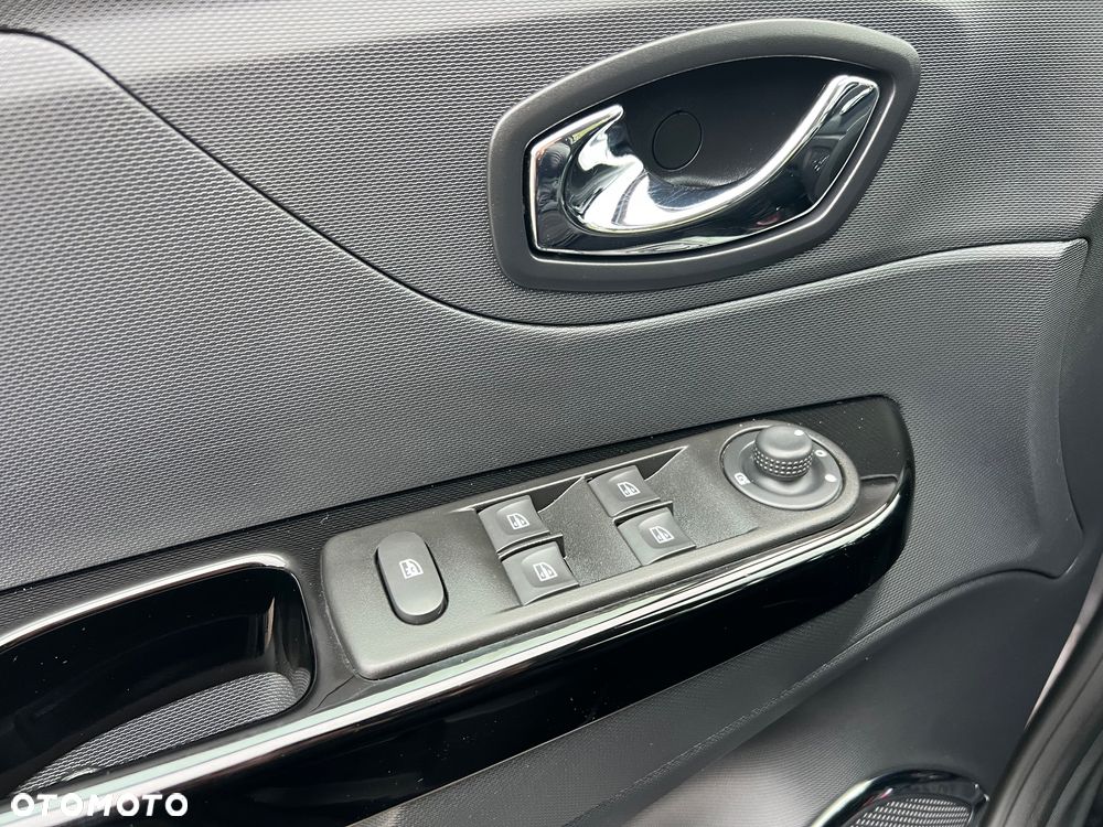 Renault Captur ENERGY dCi 90 EDC Intens - 23