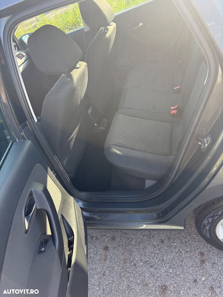 Volkswagen Polo - 9