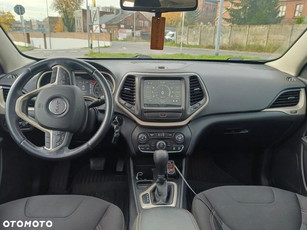 Jeep Cherokee 3.2 V6 Active Drive I Limited - 6