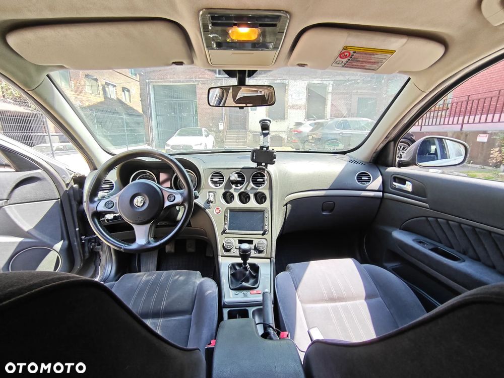 Alfa Romeo 159 1.9 JTDM 8V DPF Distinctive - 5