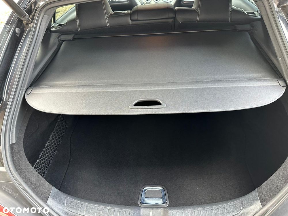 Mercedes-Benz CLA 220 d 7G-DCT - 33