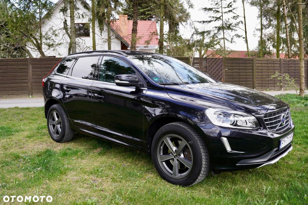 Volvo XC 60 D4 Drive-E Momentum - 1
