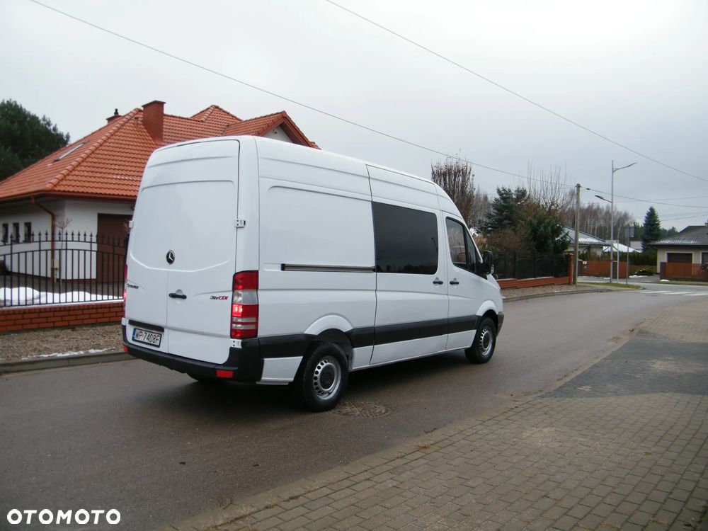 Mercedes-Benz Sprinter - 9