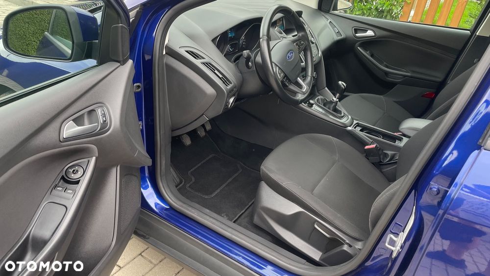 Ford Focus 1.0 EcoBoost STart-Stopp-System TITANIUM - 9