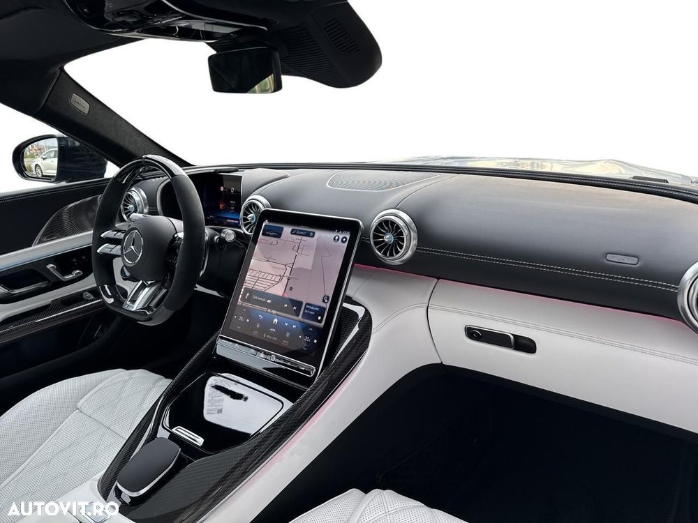 Mercedes-Benz AMG GT 55 4MATIC+ Coupe - 9