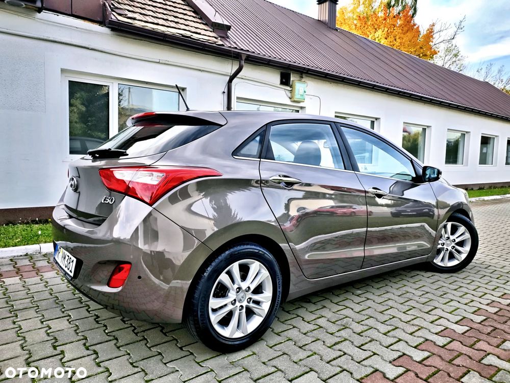 Hyundai i30 - 27