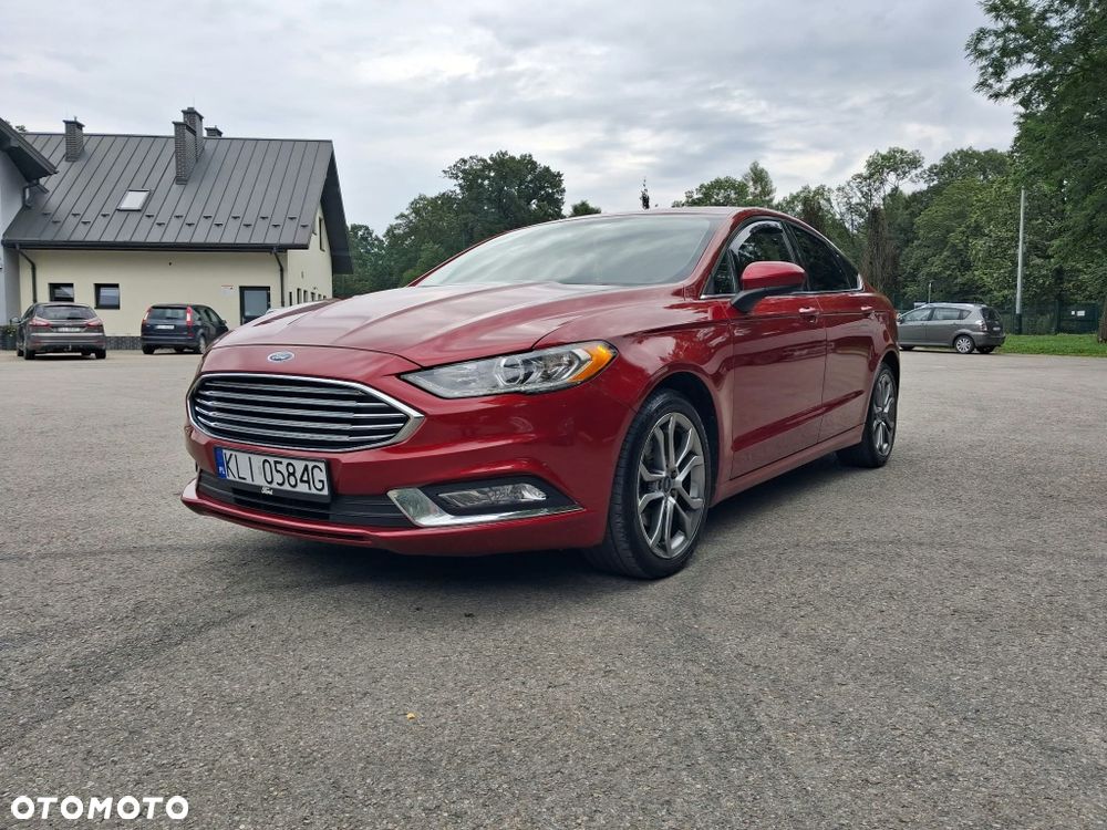 Ford Fusion - 1