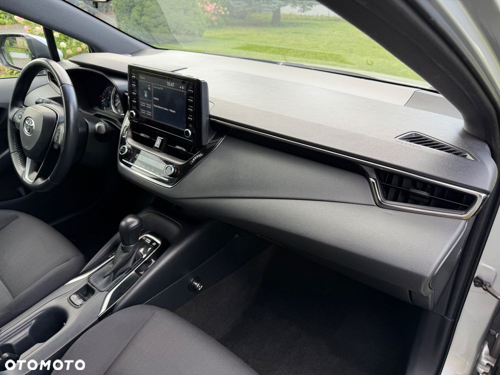 Toyota Corolla 1.8 Hybrid Comfort - 21