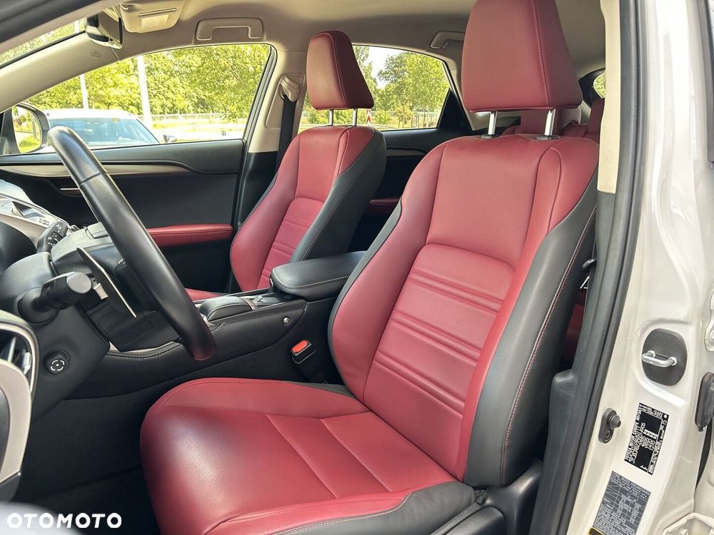 Lexus NX 300h F Impression AWD - 10