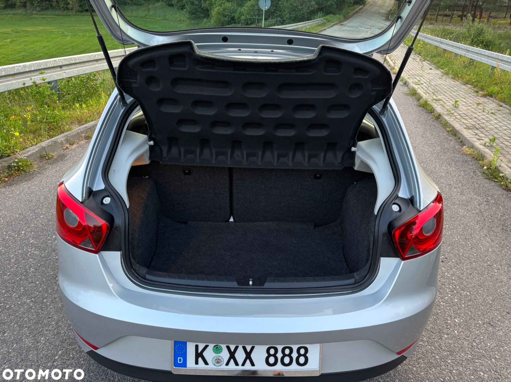 Seat Ibiza 1.4 16V Passion - 23