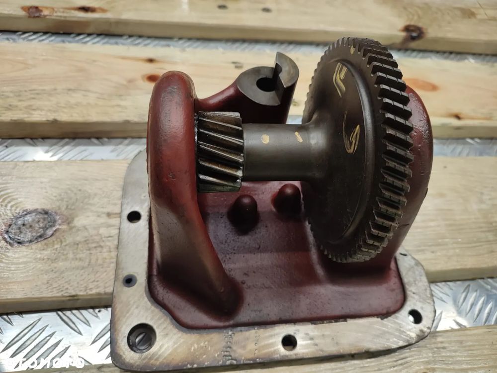 Napęd pompy hydraulicznej Case 5150 - 4