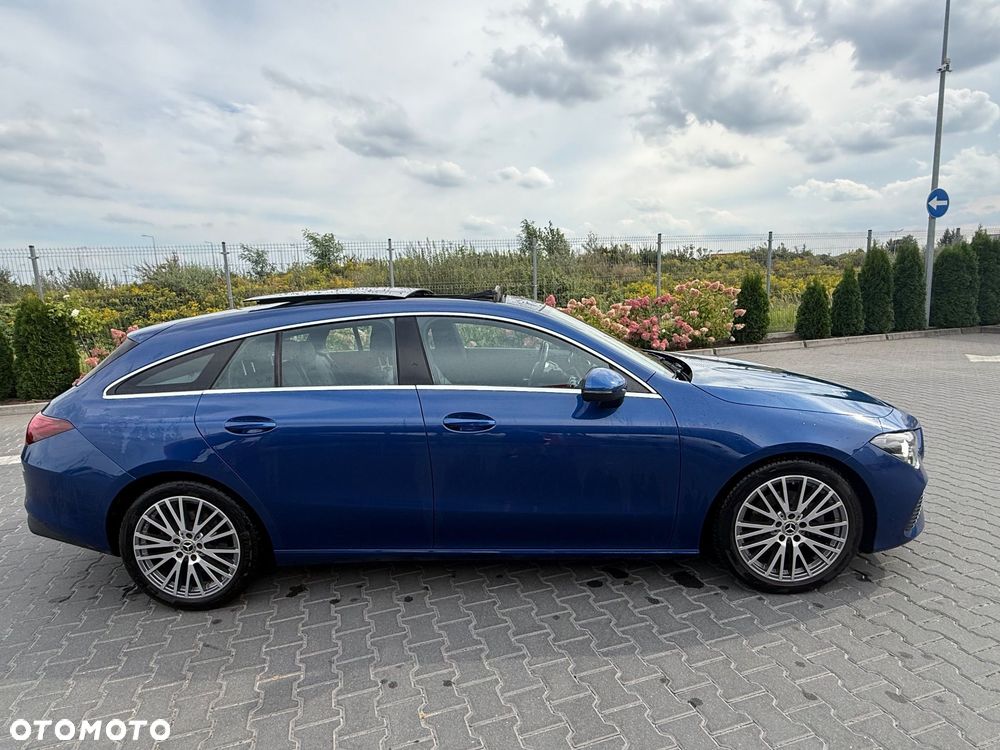 Mercedes-Benz CLA - 4