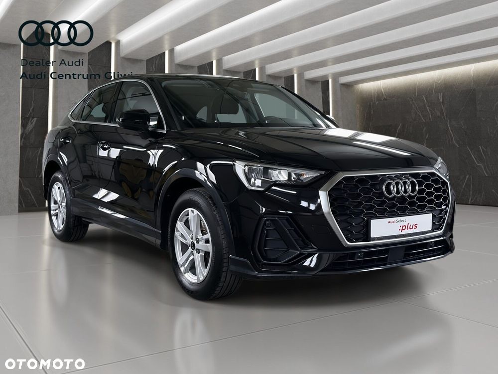 Audi Q3 Sportback - 9