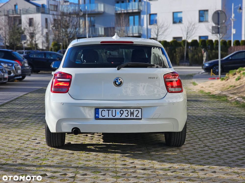 BMW Seria 1 116i - 9