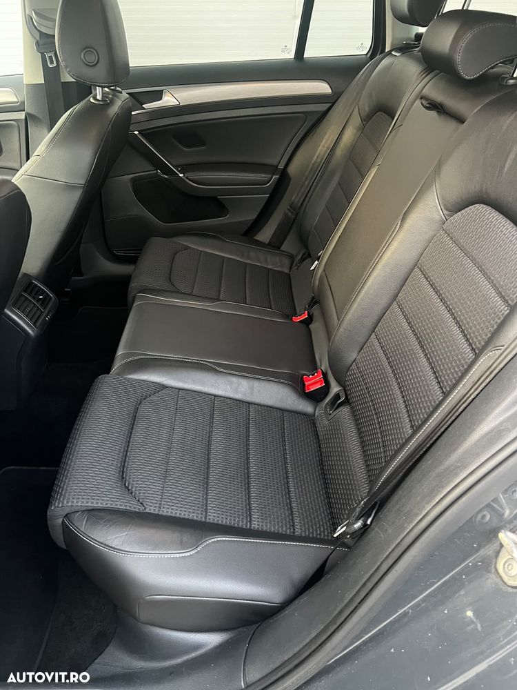 Volkswagen Golf 2.0 TDI DSG Comfortline - 9