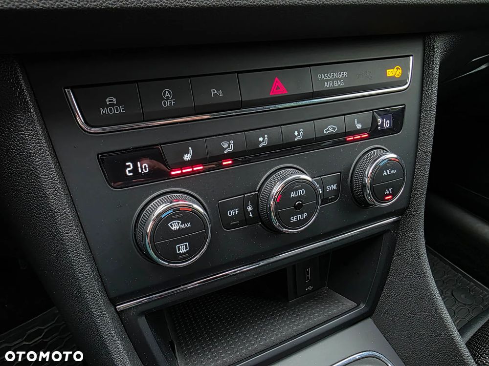 Seat Leon 1.4 TSI Start&Stop FR - 19