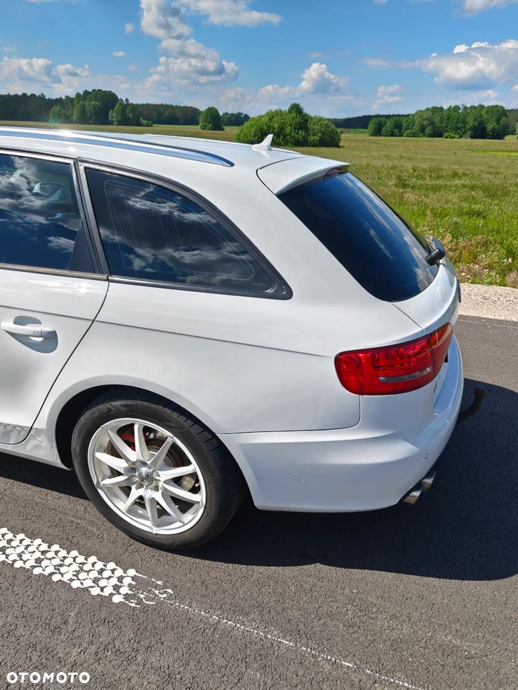 Audi A4 Avant - 28