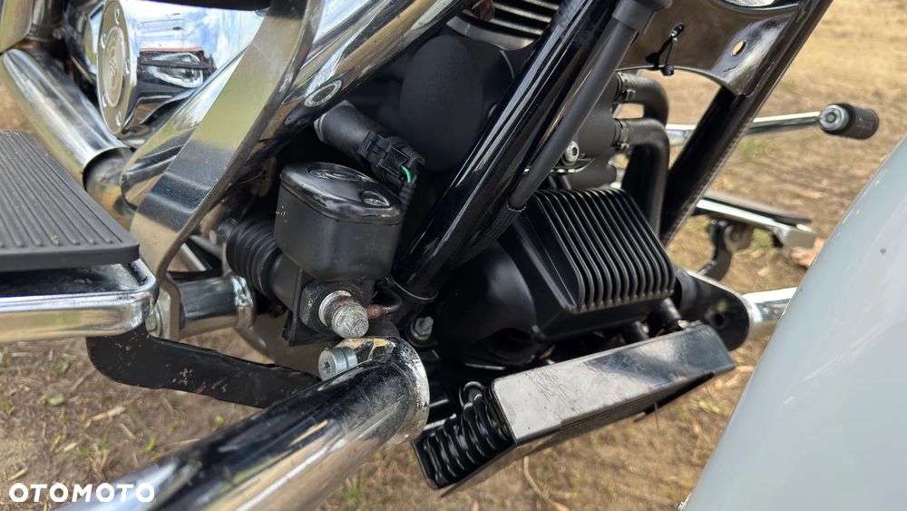 Harley-Davidson FLHT Electra Glide Standard - 20