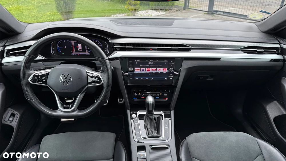 Volkswagen Arteon 2.0 TDI SCR R-Line DSG - 24