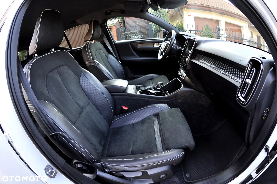 Volvo XC 40 D3 R-Design - 23