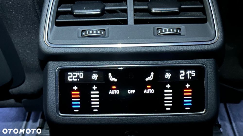 Audi A6 Avant 40 TDI quattro S tronic sport - 36