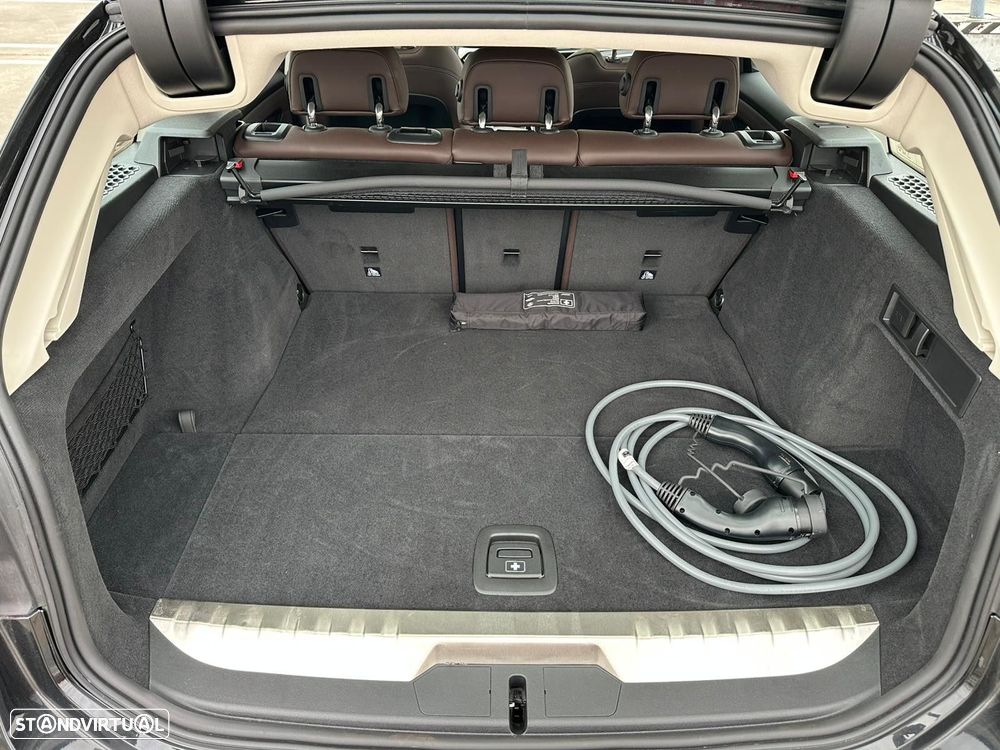 BMW 330 e Touring xDrive Aut. - 10