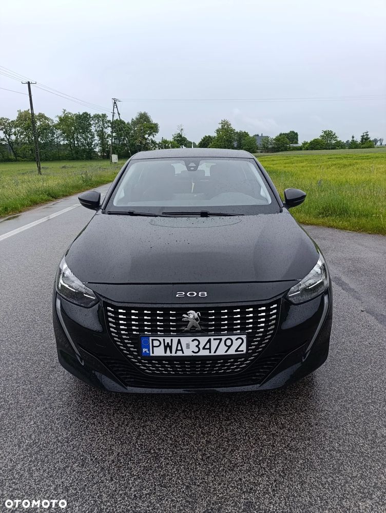 Peugeot 208 - 1